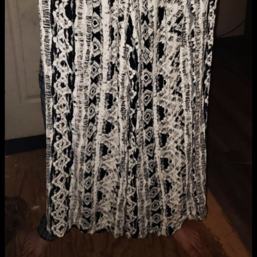 Light pants - Picture 2 of 2